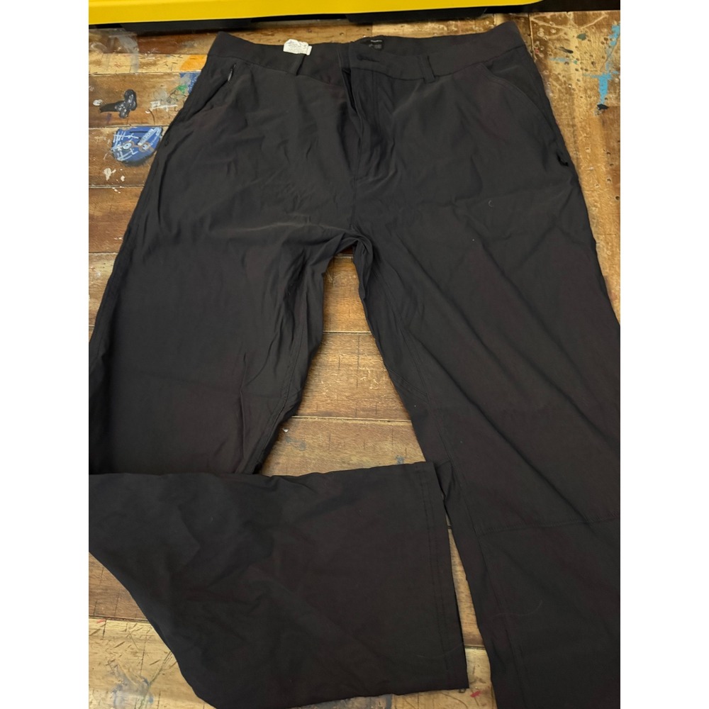 Oakley Mens Regular Fit Outdoor Hiking Pants Black Size 36 Zipper Pocket
